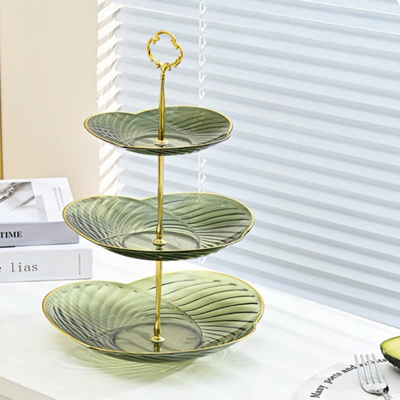 25951_z6219475447021-c2d150fb67d0c8934ae645cdf7841413_20250115154945-2.jpg Khay Mứt Nhựa Mạ Vàng 3 Tầng Trong Suốt - Khay Đựng Mứt Tết Bánh Kẹo 35,5x26cm - KDM3TTS