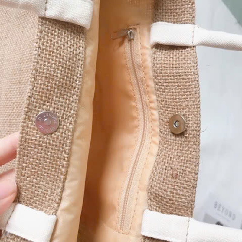 25975_z6225748938318-3d985a14477b97155f885778a4bb8841_20250117141157-1.jpg Túi Cói Merci - Túi Xách In Chữ Đơn Giản 36x31x19cm - TCHTDG02