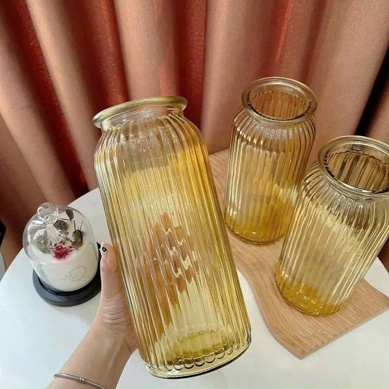 Bình Hoa Thủy Tinh - Lọ Hoa Màu Hổ Phách Kiểu Dáng Vintag 25x8.5cm Bình Hoa Thủy Tinh - Lọ Hoa Màu Hổ Phách Kiểu Dáng Vintag 25x8.5cm