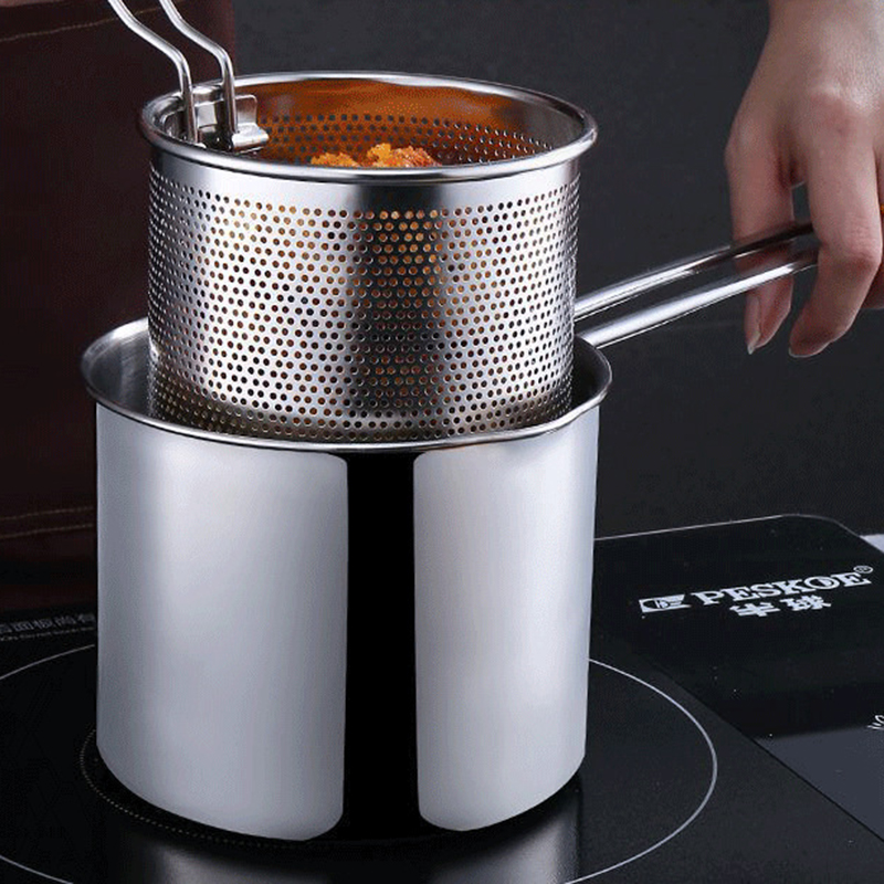 Ca Lọc Dầu Bằng Thép Có Lưới Lọc Cặn Và Tạp Chất - Nồi Chiên Ngập Dầu Mini Có Tay Cầm 1,2L 13x14x12cm Ca Lọc Dầu Bằng Thép Có Lưới Lọc Cặn Và Tạp Chất - Nồi Chiên Ngập Dầu Mini Có Tay Cầm 1,2L 13x14x12cm