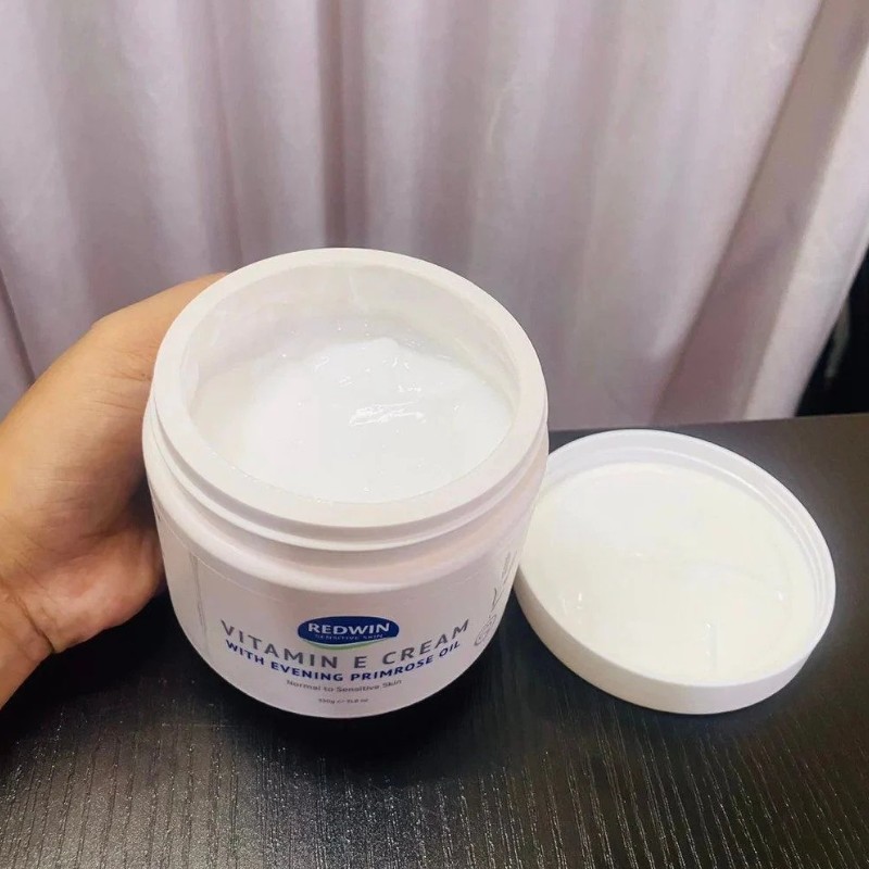 26056_redwin-phu-photoroom-3_20250123151903-2.jpg Kem Dưỡng Vitamin E Redwin With Evening Primrose Oil Dành Cho Mặt & Cơ Thể 330g - 9314807081119
