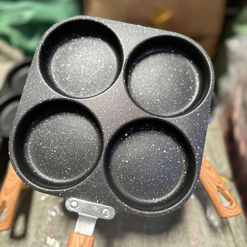 26136_z6390218603095-34e9b878727cbad8b271d65ae240a98d_20250315101803-2.jpg Chảo 4 Ngăn Xài Được Tất Cả Loại Bếp - Chảo Đá Chống Dính Cao Cấp 21x18cm - C4NCD01