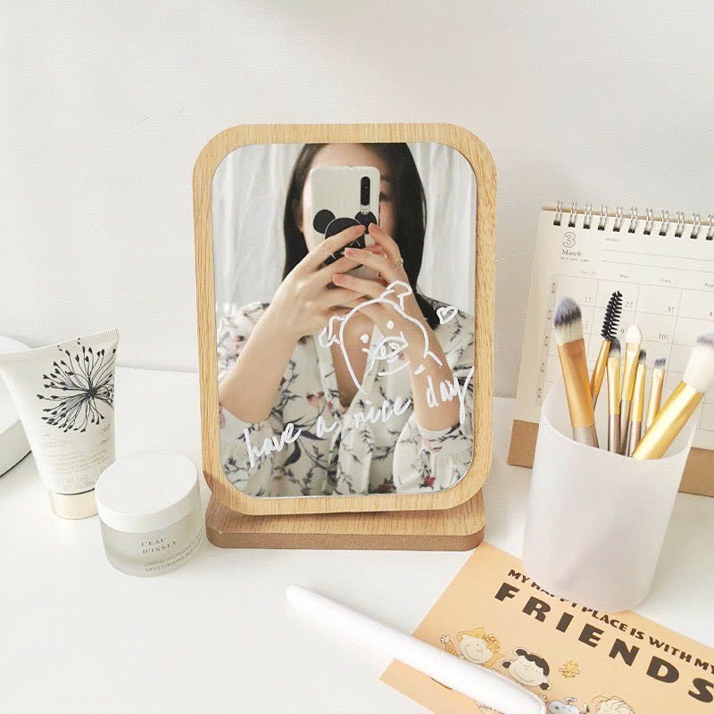 26139_z6390234334267-782fe5051a3d152926cc9b155692306a_20250315121712-2.jpg Gương Gỗ Để Bàn - Giương Trang Điểm Để Bàn - Gương Gỗ - Khớp Xoay 180 Độ 19x16cm - GGDB01