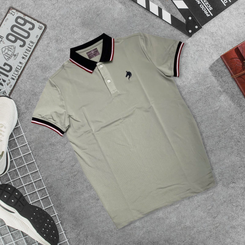 26203_cs258-6_20250401173700-4.png Áo Thun Nam Cổ Bẻ Thêu Logo Con Ngựa Viền Bo Tay Áo Bền Đẹp - CS258