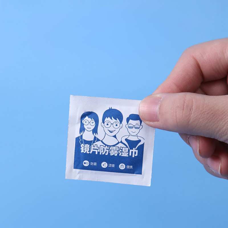 Shop sỉ hộp 100 Khăn Lau Kính Xanh - Hộp 12X16 Cm Shop sỉ hộp 100 Khăn Lau Kính Xanh - Hộp 12X16 Cm