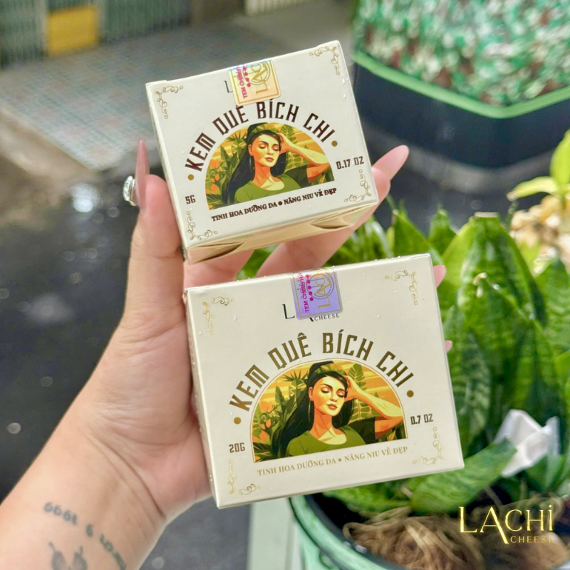 26456_12_20250709164513-3.png Kem Face Kem Quê Bích Chi Lachi Cheese 20g - Hỗ Trợ Cấp Ẩm Dưỡng Sáng Da - 8936206760481