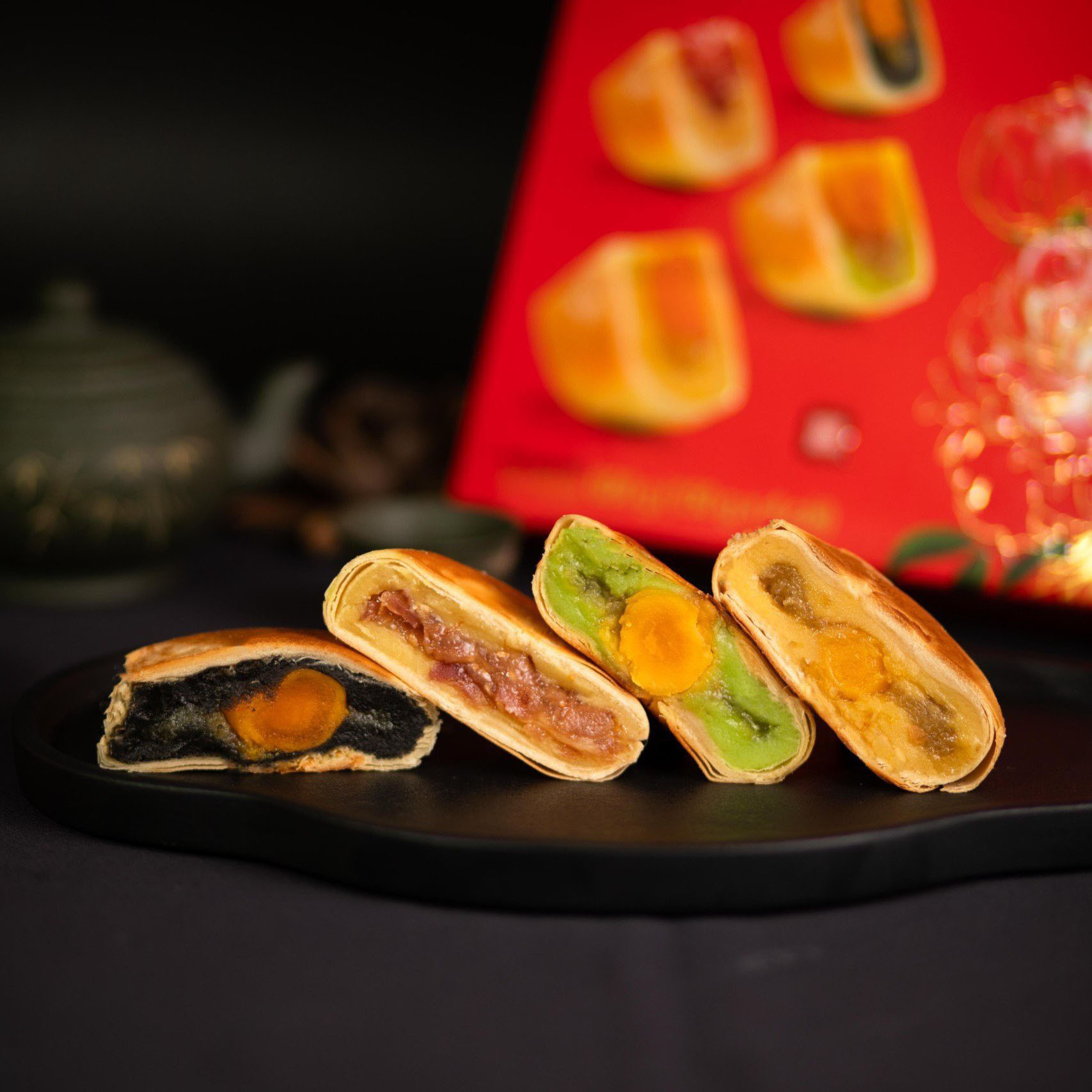 Bánh Pía 6 Sao Tân Huê Viên Thơm Ngon (600g x 4 cái) Bánh Pía 6 Sao Tân Huê Viên Thơm Ngon (600g x 4 cái)