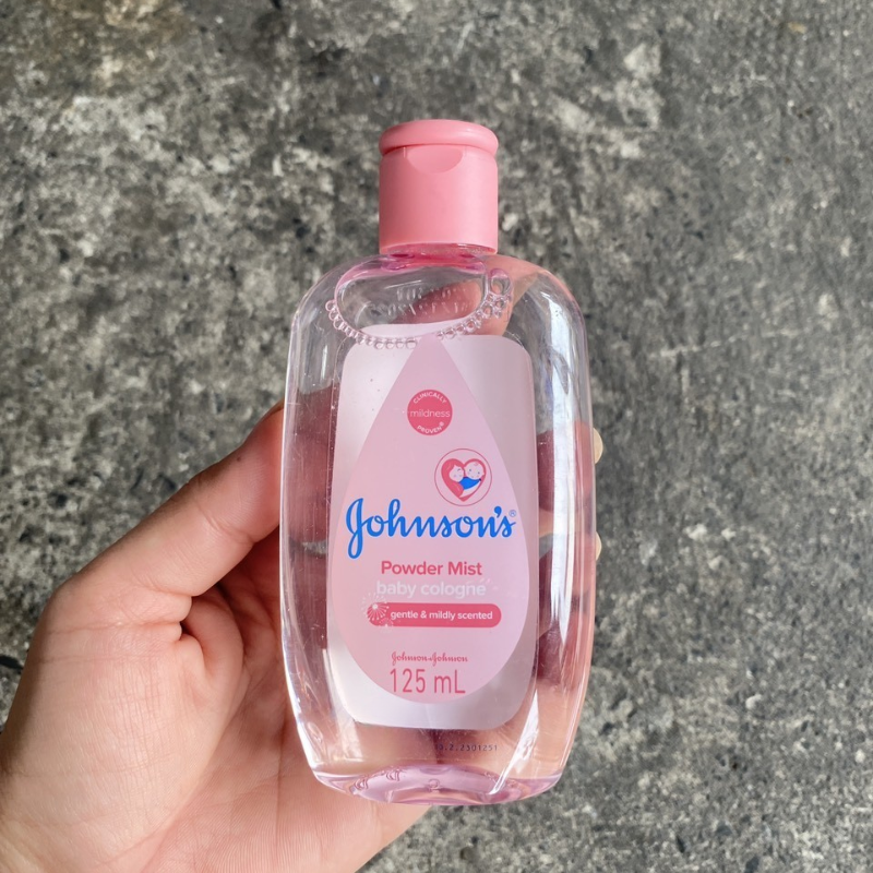 Giá sỉ nước Hoa Em Bé Johnsons Powder Mist Baby Cologne Màu Hồng 125ml Hương Thơm Nhẹ Nhàng Thoang Thoảng Giá sỉ nước Hoa Em Bé Johnsons Powder Mist Baby Cologne Màu Hồng 125ml Hương Thơm Nhẹ Nhàng Thoang Thoảng