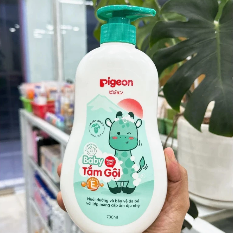 Mua sỉ sữa Tắm Gội Toàn Thân Cho Bé Hương Jojoba Pigeon 700ml Mua sỉ sữa Tắm Gội Toàn Thân Cho Bé Hương Jojoba Pigeon 700ml