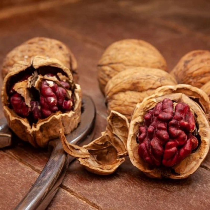 26971_171_20251106102923-3.png Quả Óc Chó Ruột Đỏ Tách Vỏ 230g - Hộp Tròn Nhỏ Hộp Quà Tết 2026 - QOCTVHTN230G