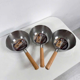 Chảo inox 18cm vân tuyết có miệng rót - CHAO18CM