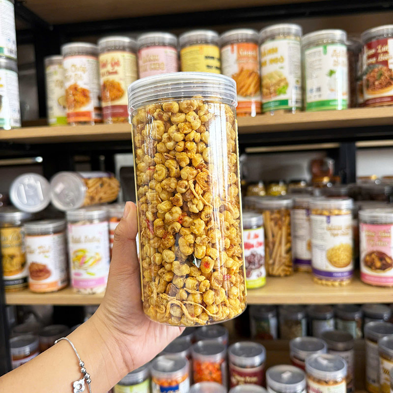 Giá sỉ bắp Giòn Gà Cay (Bắp Mix Khô Gà) 400g - Hộp Pet Giá sỉ bắp Giòn Gà Cay (Bắp Mix Khô Gà) 400g - Hộp Pet