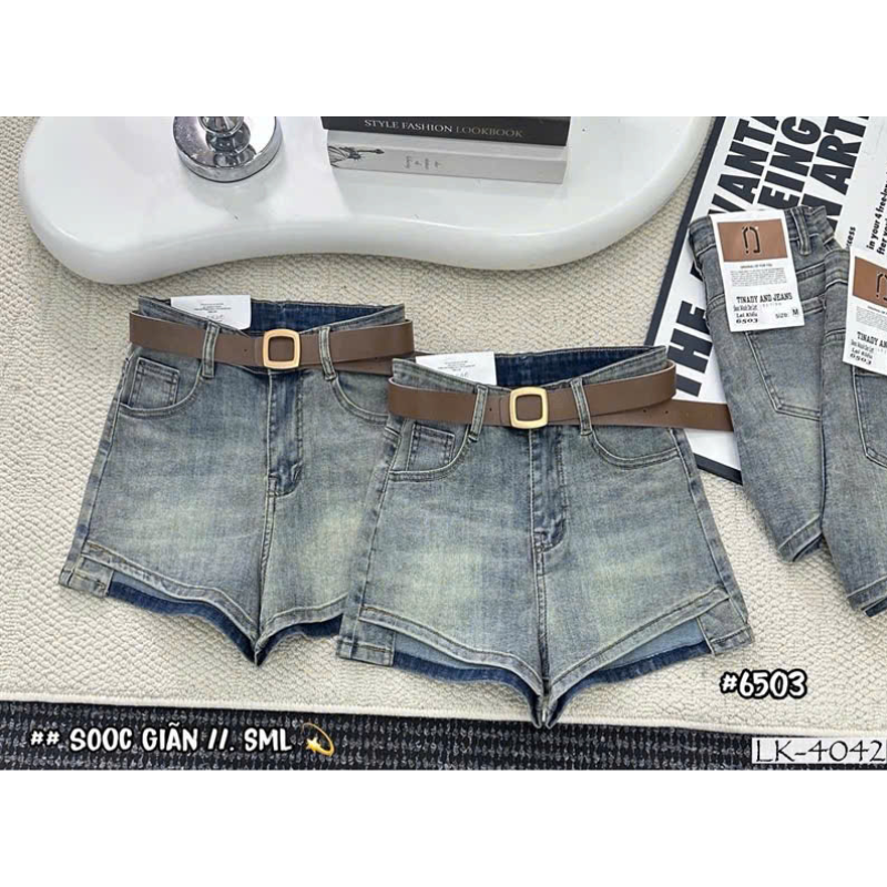 27654_113_20251215114125.png Quần Short Jean Nữ Không Co Giãn Đứng Form Chuẩn - QG294