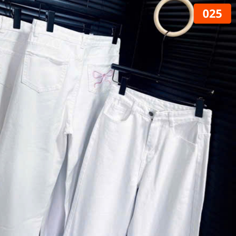 Giá sỉ quần Suông Nữ - Quần Jeans Suông Nữ Thêu Nơ Chất Liệu Vải Dày Mềm Không Co Giãn Giá sỉ quần Suông Nữ - Quần Jeans Suông Nữ Thêu Nơ Chất Liệu Vải Dày Mềm Không Co Giãn