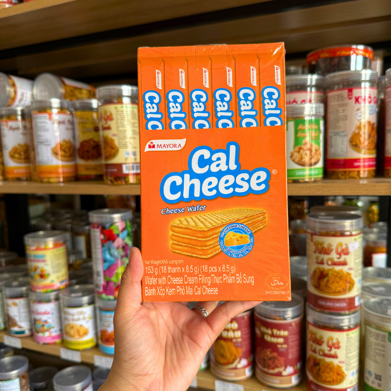 Giá sỉ bánh Xốp Phô Mai MAYORA CAL CHEESE 153gr (18 Cây x 8.5g) Giá sỉ bánh Xốp Phô Mai MAYORA CAL CHEESE 153gr (18 Cây x 8.5g)