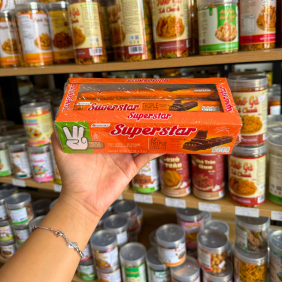 Bánh Que Xốp Phủ Socola MAYORA SUPERSTAR 150g (12 Cây x 12,5g) - 8996001355237