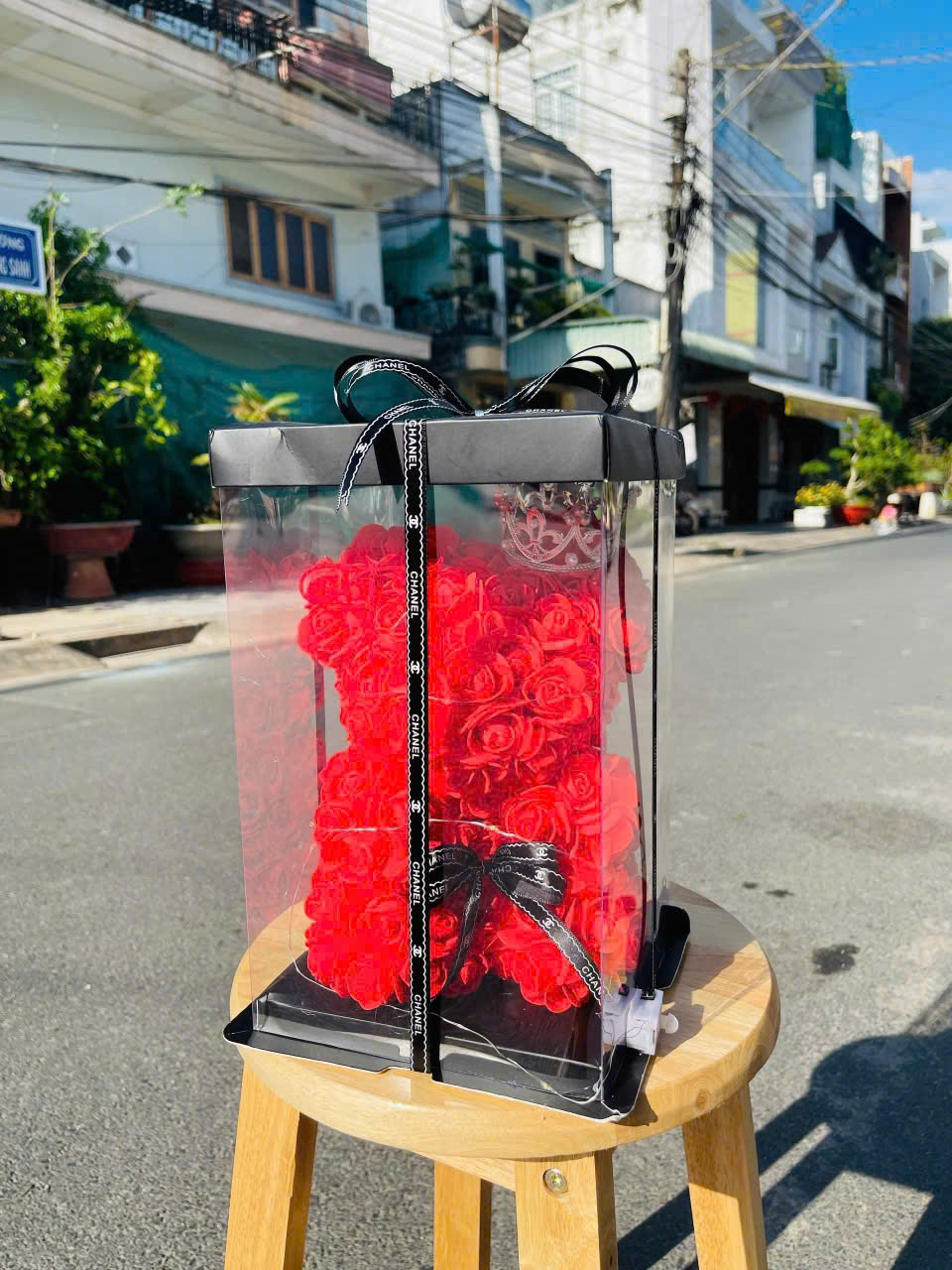 28526_z7575937696216-ce3f2274f0477116584556ba32330876_20260301162911.png Hộp Quà Tặng Hoa Hồng Gấu Nhân Tạo - GHH01