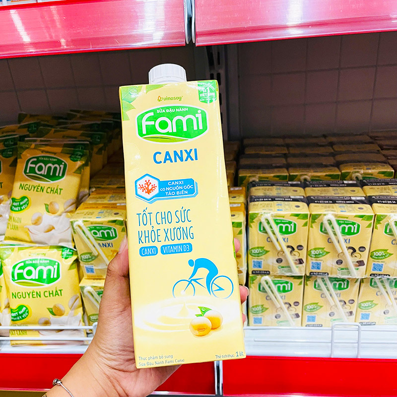 Nguồn sỉ sữa Đậu Nành FAMI Canxi Hộp Lớn 1 Lít Nguồn sỉ sữa Đậu Nành FAMI Canxi Hộp Lớn 1 Lít