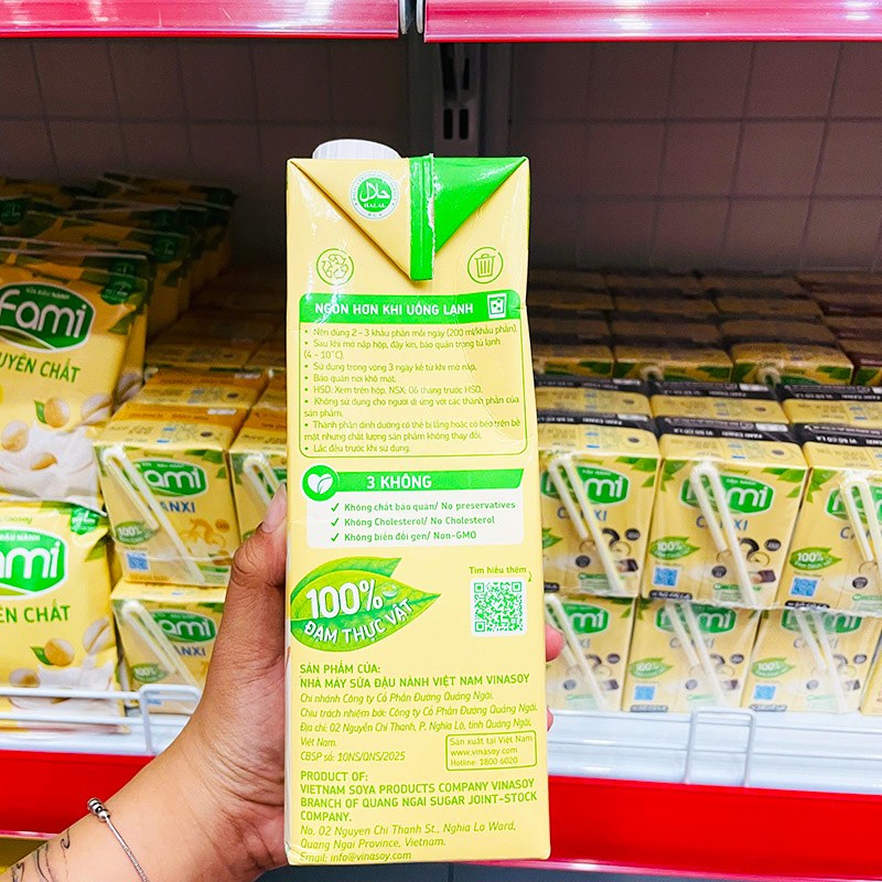 Sữa Đậu Nành FAMI Nguyên Chất Hộp Lớn 1 Lít Sữa Đậu Nành FAMI Nguyên Chất Hộp Lớn 1 Lít