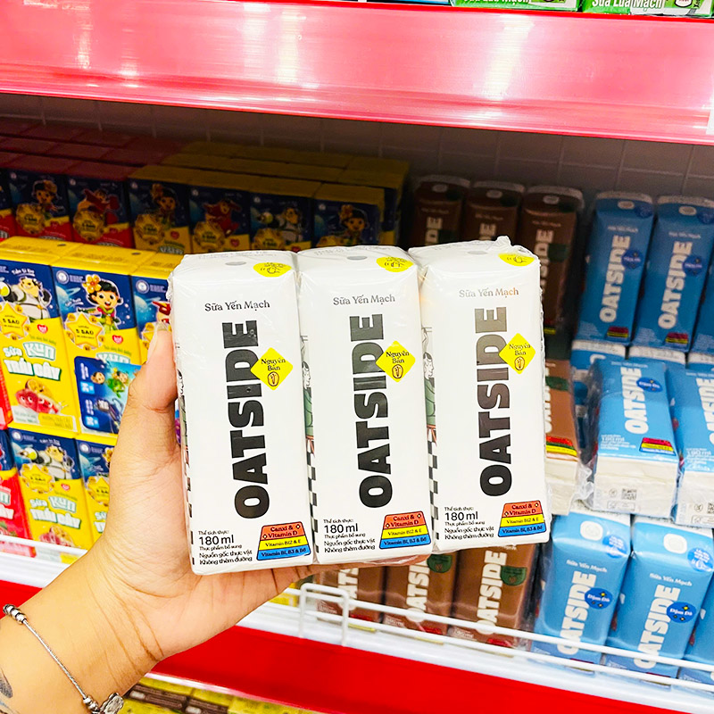Kho sỉ sữa Yến Mạch Vị Nguyên Bản Oatside Lốc 3 Hộp (180ml/Hộp) Kho sỉ sữa Yến Mạch Vị Nguyên Bản Oatside Lốc 3 Hộp (180ml/Hộp)