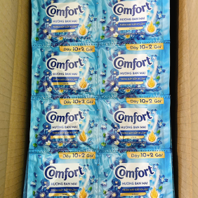 Dây 12 Gói Nước Xả Vải Comfort Hương Ban Mai Thơm Mát 18ml/Gói - Màu Xanh Biển - 8934868150374