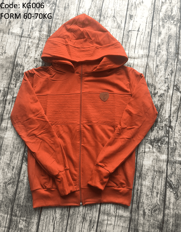 Áo khoác nữ form to phối logo da