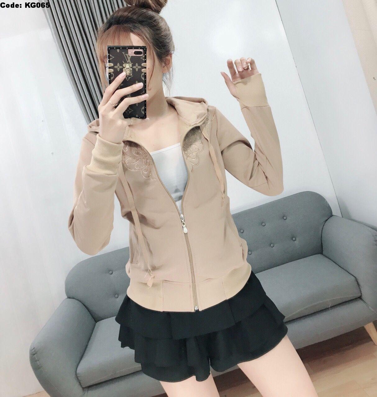 Áo khoác nữ thêu hoa đính đá cao cấp giá sỉ - Kho sỉ quần áo nữ cao cấp giá gốc Áo khoác nữ thêu hoa đính đá cao cấp