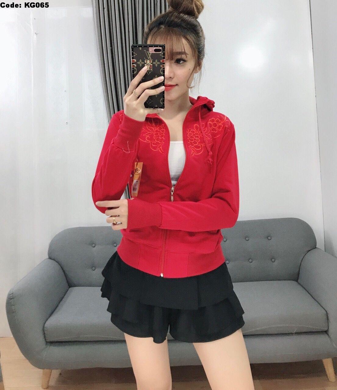 Áo khoác nữ thêu hoa đính đá cao cấp giá sỉ - Kho sỉ quần áo nữ cao cấp giá gốc Áo khoác nữ thêu hoa đính đá cao cấp