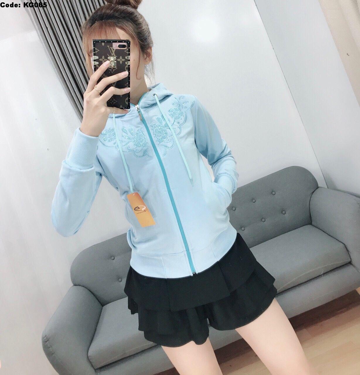 Áo khoác nữ thêu hoa đính đá cao cấp giá sỉ - Kho sỉ quần áo nữ cao cấp giá gốc Áo khoác nữ thêu hoa đính đá cao cấp giá sỉ - Kho sỉ quần áo nữ cao cấp giá gốc