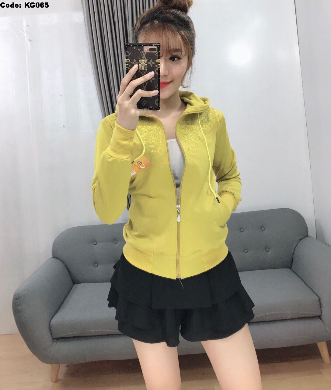 Áo khoác nữ thêu hoa đính đá cao cấp giá sỉ - Kho sỉ quần áo nữ cao cấp giá gốc Áo khoác nữ thêu hoa đính đá cao cấp