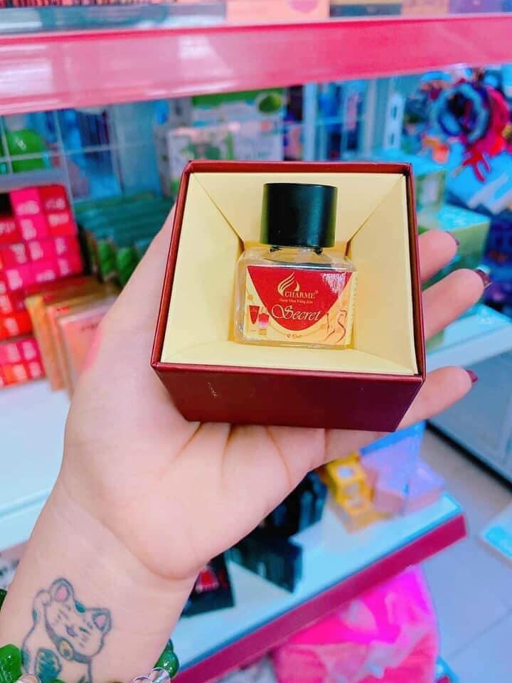 Nước hoa vùng kín Charme Secret