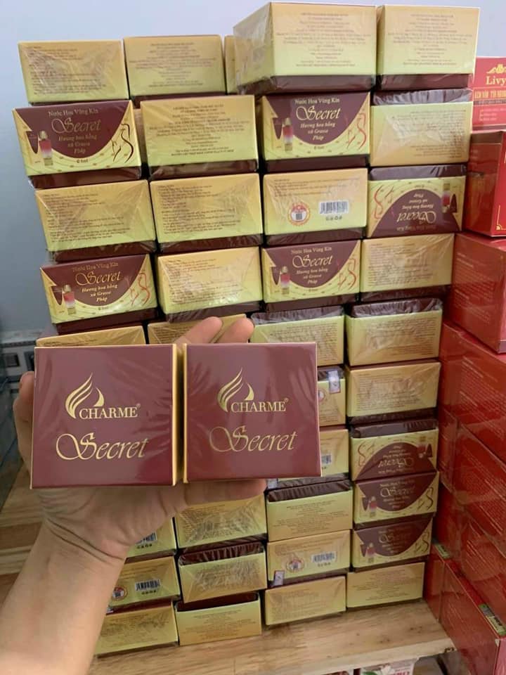 Nước hoa vùng kín Charme Secret