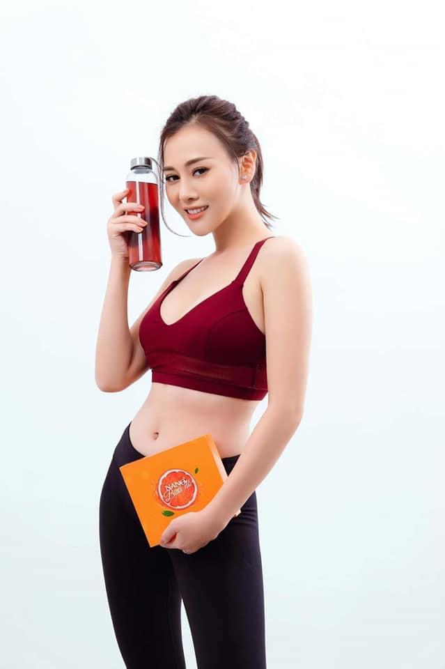 Một cốc nước ép bưởi đỏ Hera 300ml = 20 phút chạy bộ