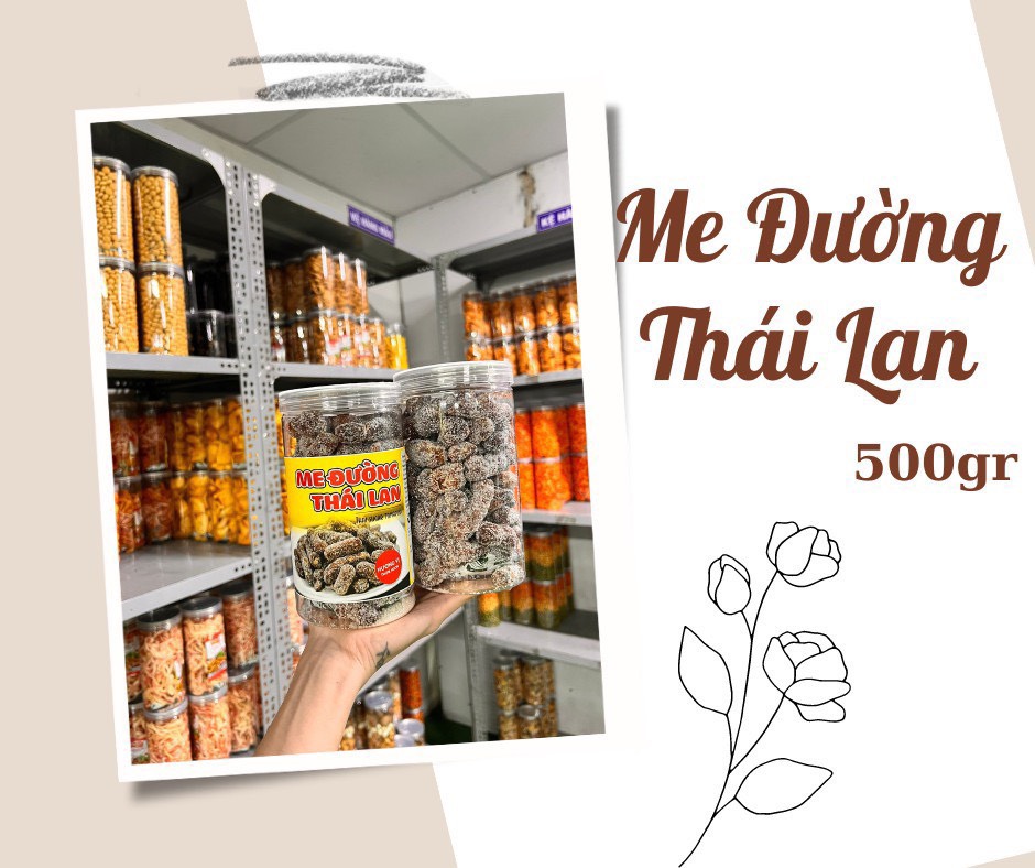 Tết này shop em có bán thêm đồ ăn vặt nha khách có đầy đủ các món luôn ạ