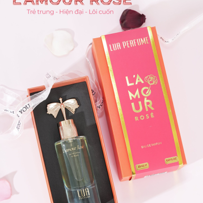L'amour Rosé tỏa ra một khí chất đầy quyến rũ và tràn ngập nữ tính