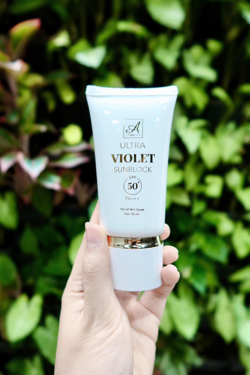 Bảo Vệ Hiệu Quả với Kem Chống Nắng Violet SunBlock