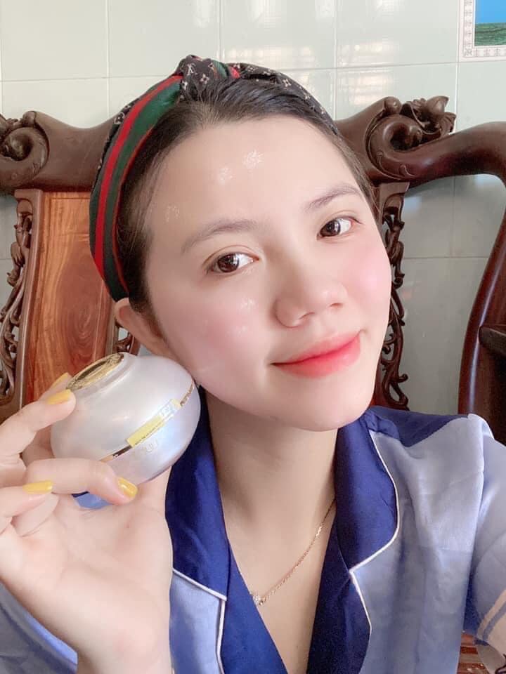 Đắp một lớp mỏng em Face Pháp rồi tung tăng cả ngày nhé