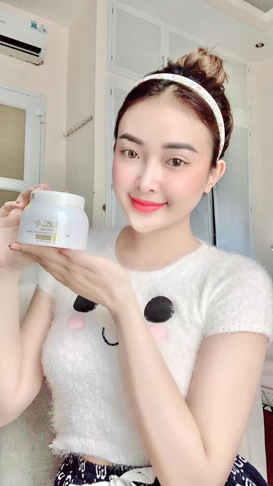 Kem body mềm nước hoa đẹp như hot girl