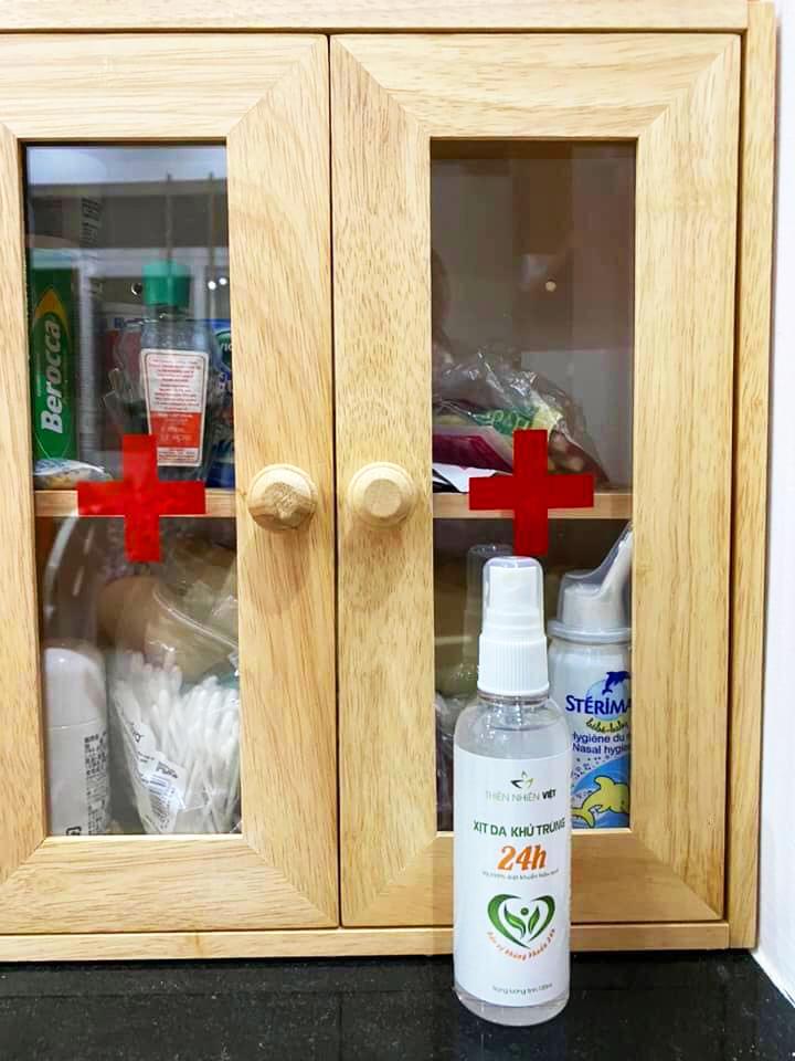 Sỉ chai nước rửa tay khô diệt khuẩn - Bạn đồng hành đáng tin cậy trong mùa dịch Corona